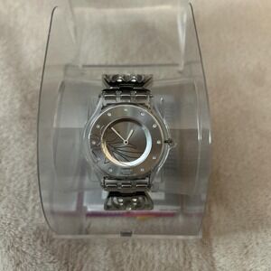 Swatch Skin Watch‎ Womens - Stellar Spread - SFK324G Womens Watch Dressy Casual